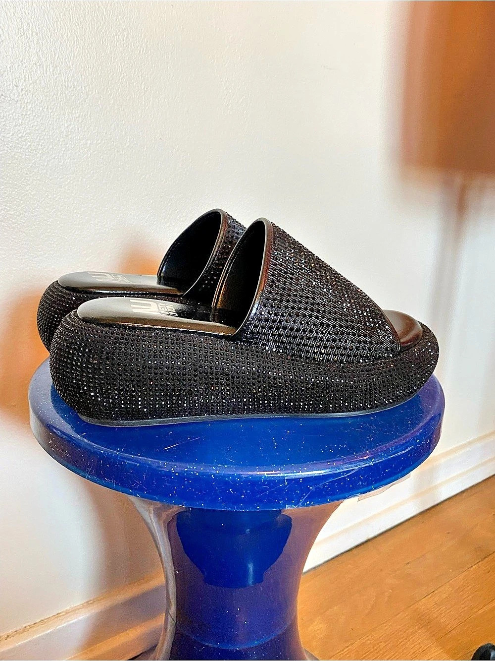 NEW! Nine West Rhinestone Platform Slides - Picture 2 of 4